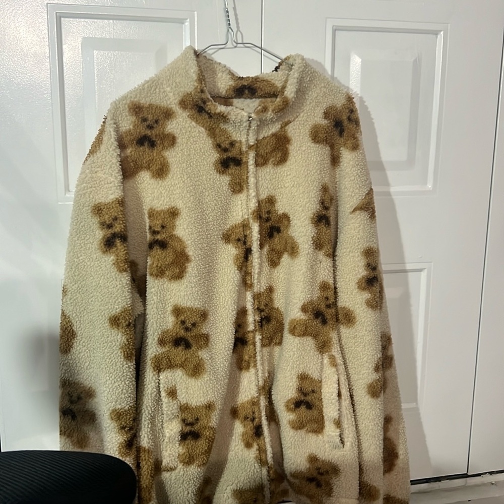 Beautiful teddy bear jacket size XL
